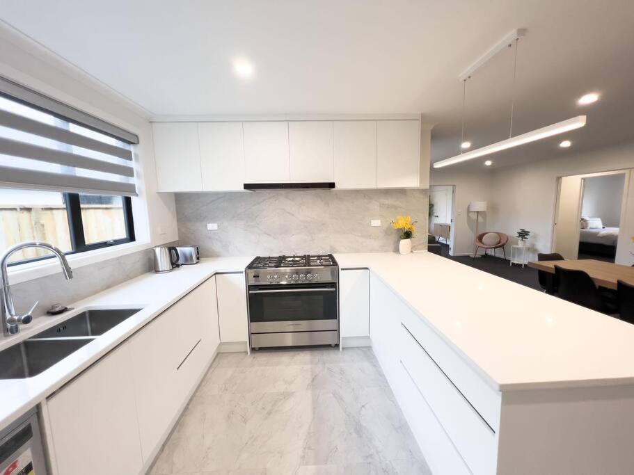 Rotorua Sunshine Brand New 4 Bedroom House Exterior photo